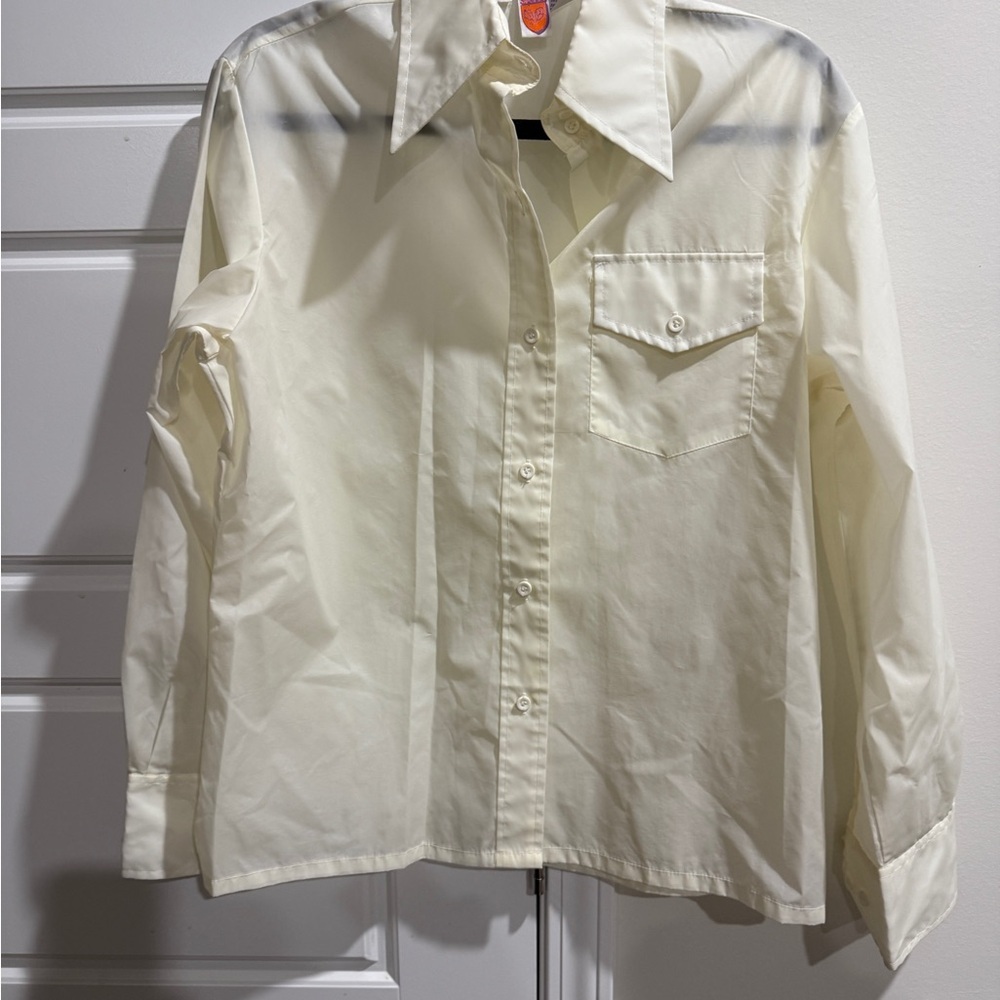Vintage 70s SKYR Ivory Nylon Button Down Blouse Ladies L Rare Find
